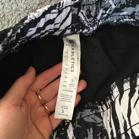 Fabletics Shea Pant Jogger - Picture 8 of 8